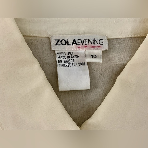 Women's 10 Vtg Ivory Cream 100% Silk Ruffled Bib Zola Evening Top Shirt Blouse - Picture 5 of 16